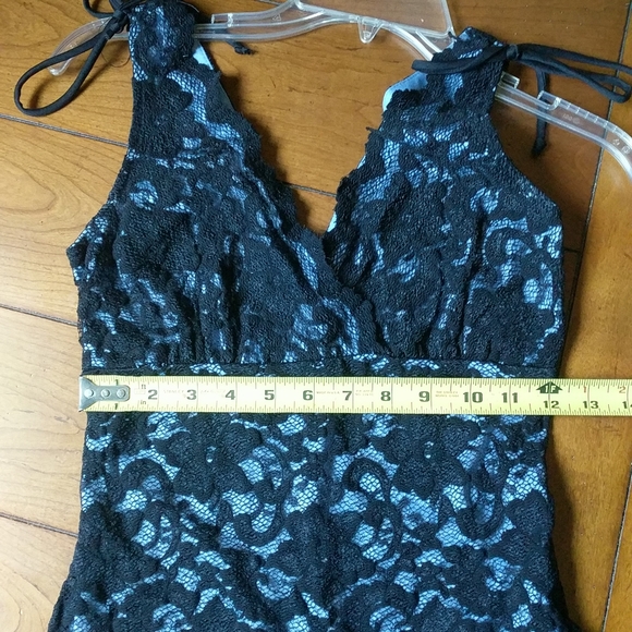 Ruby Rox Lace Pattern Dress Size Small - Picture 9 of 10